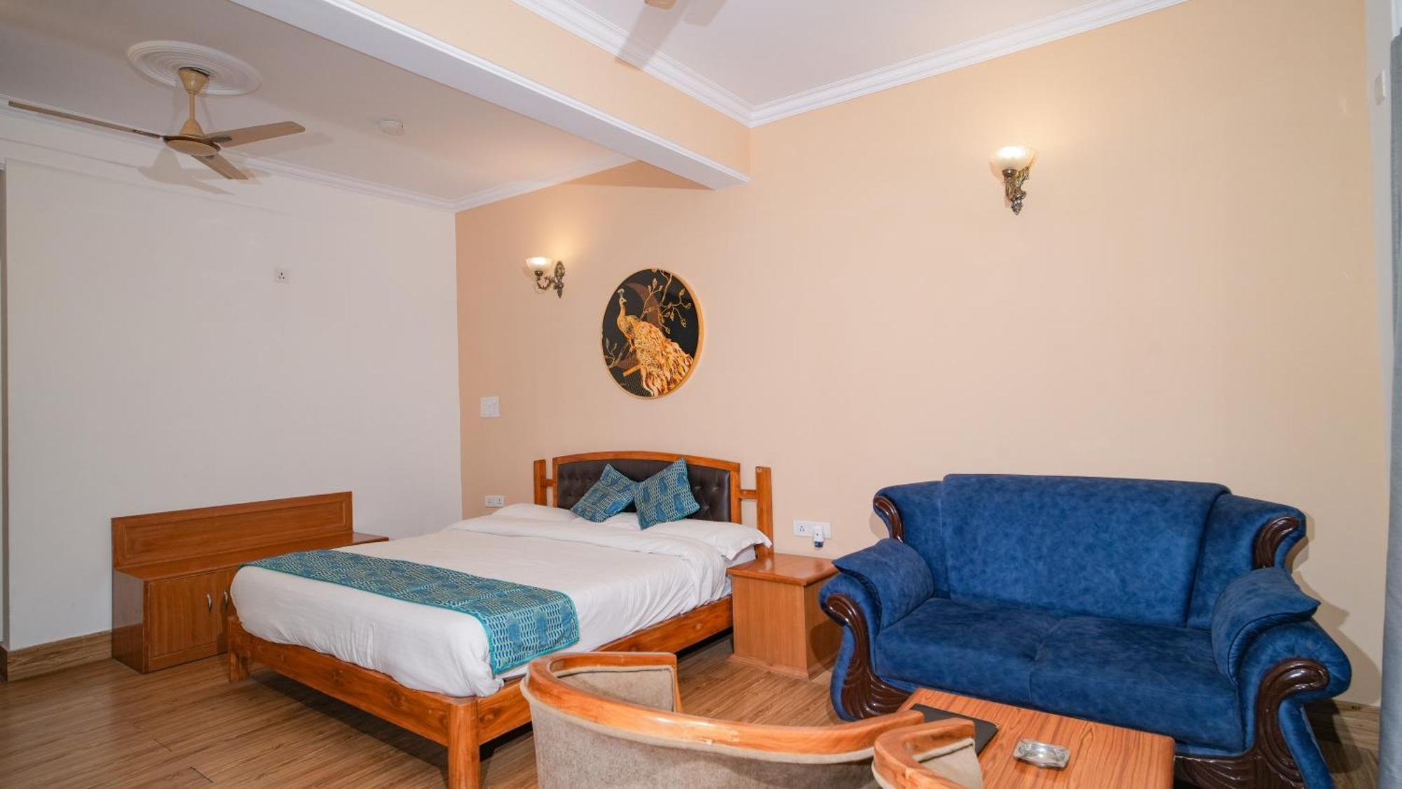 Neelesh Inn- A Luxury Lake View Hotel- 20 Kms From Nainital Bhīm Tāl Exterior foto